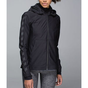 Lululemon Feelin Frosty Full Zip Reflective Hooded Softshell Black 6
